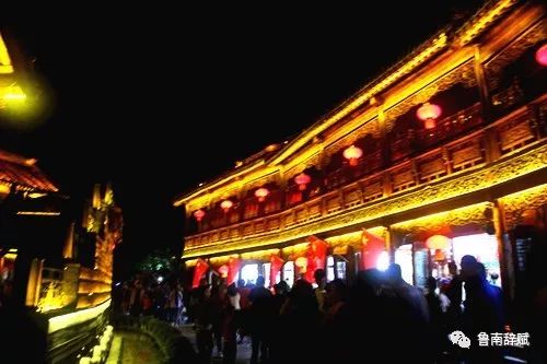 枣庄vs宿迁夜景视频直播，谁才是鲁南苏北的不夜城？我盯着屏幕看了三个晚上，终于憋出这篇大实话